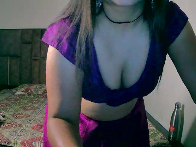 Stripchat-Public.Show-f-Kajal_G-2024.07.22.015859