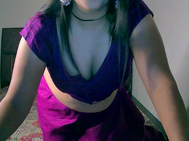 Stripchat-Public.Show-f-Kajal_G-2024.07.22.015859