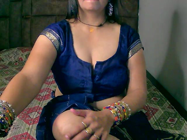 Stripchat-Public.Show-f-Kajal_G-2024.07.17.032152