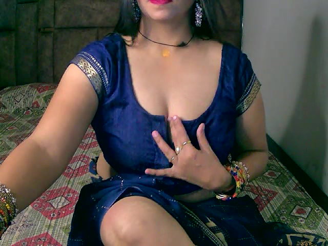 Stripchat-Public.Show-f-Kajal_G-2024.07.17.032152