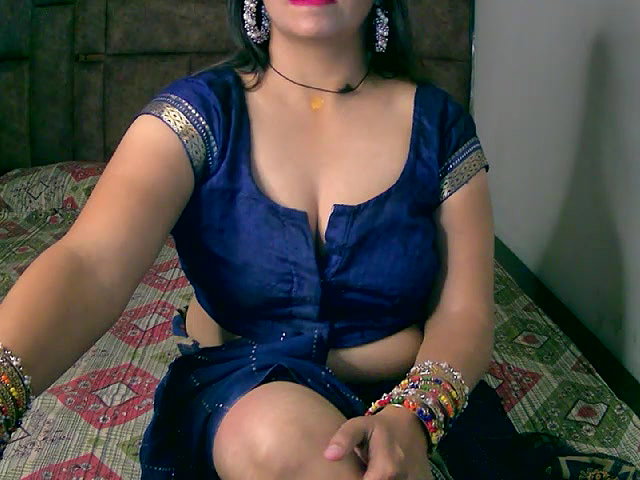 Stripchat-Public.Show-f-Kajal_G-2024.07.17.032152