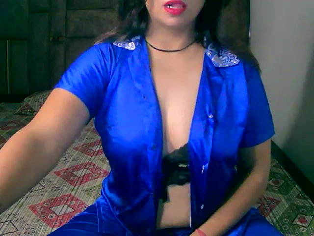 Stripchat-Public.Show-f-Kajal_G-2024.07.06.153318