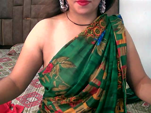 Stripchat-Public.Show-f-Kajal_G-2024.07.04.002311