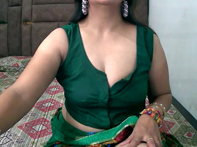 Stripchat-Public.Show-f-Kajal_G-2024.06.21.050450