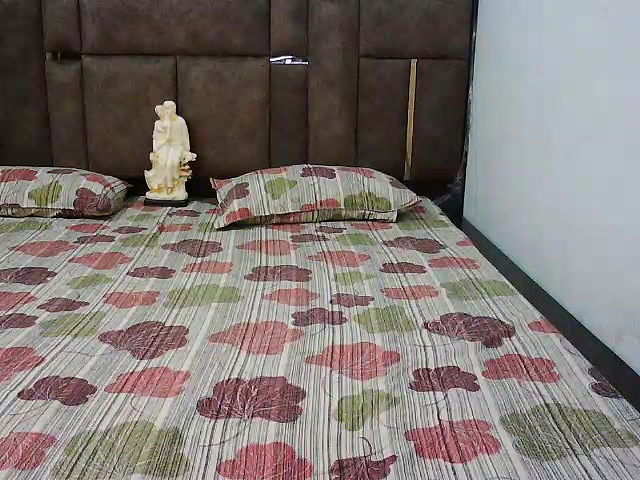 Stripchat-Public.Show-f-Kajal_G-2024.05.27.045720
