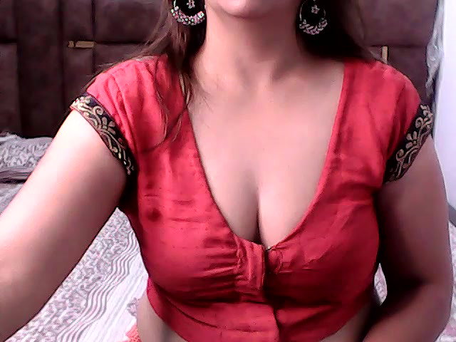 Stripchat-Public.Show-f-Kajal_G-2024.05.17.020623