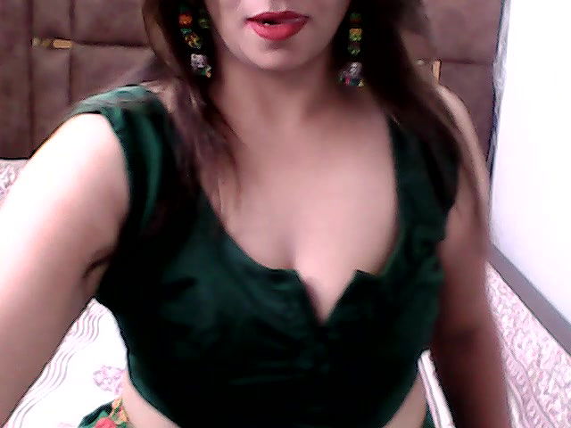 Stripchat-Public.Show-f-Kajal_G-2024.05.14.031638