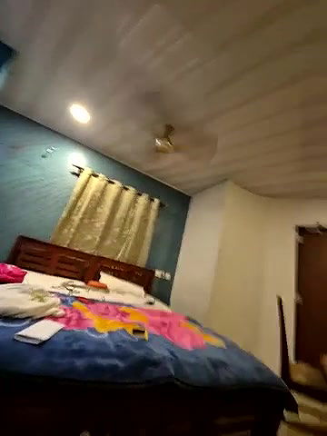 Stripchat-Public.Show-c-MalluGirlkerala01-2024.06.22.215151