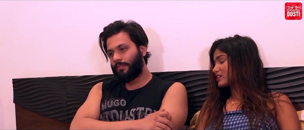 Desi Maal Videshi Pose