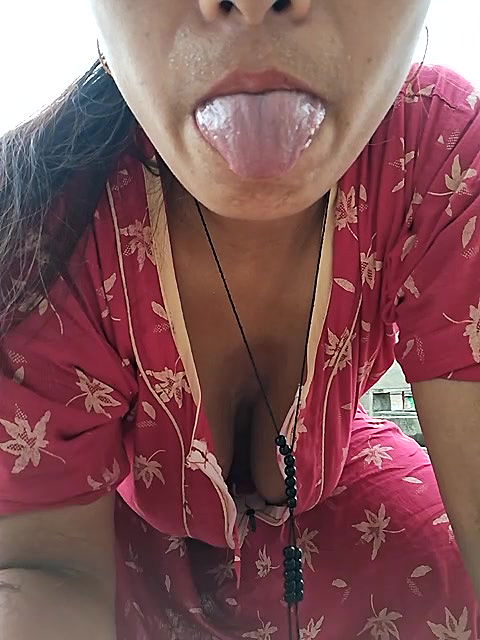 Stripchat-Public.Show-c-Ishikarana-2024.09.07.102933