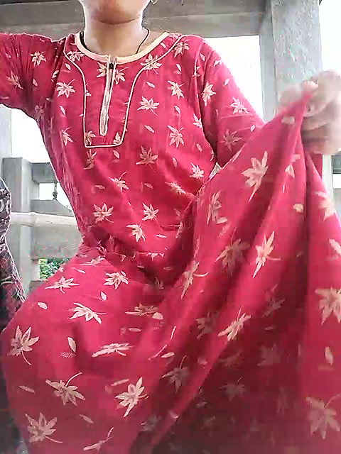 Stripchat-Public.Show-c-Ishikarana-2024.08.30.053100