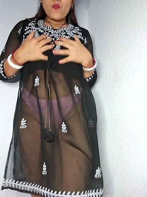 Stripchat-Public.Show-c-Ishikarana-2024.05.30.022505