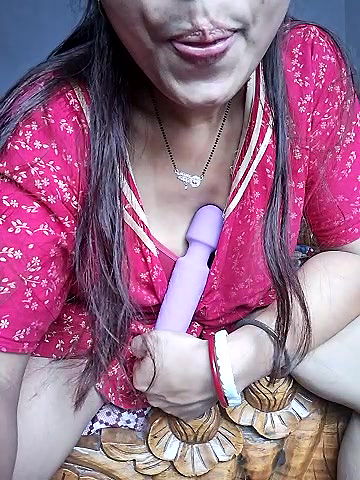 Stripchat-Public.Show-c-Ishikarana-2024.05.27.025206