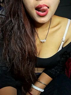 Stripchat-Public.Show-c-Ishikarana-2024.05.26.104136