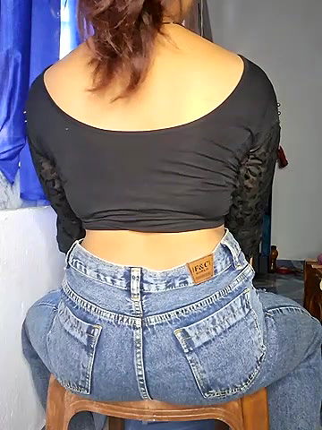 Stripchat-Public.Show-c-Ishikarana-2024.05.25.044041