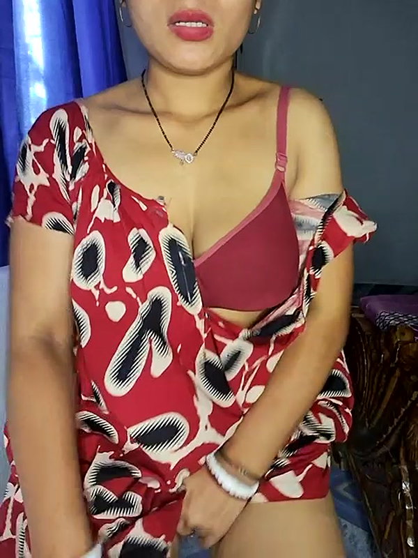 Stripchat-Public.Show-c-Ishikarana-2024.05.24.022440