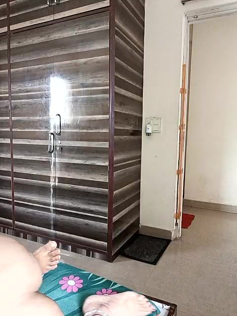 Stripchat-Public.Show-c-Hotgujjumodal19-2024.09.04.034847