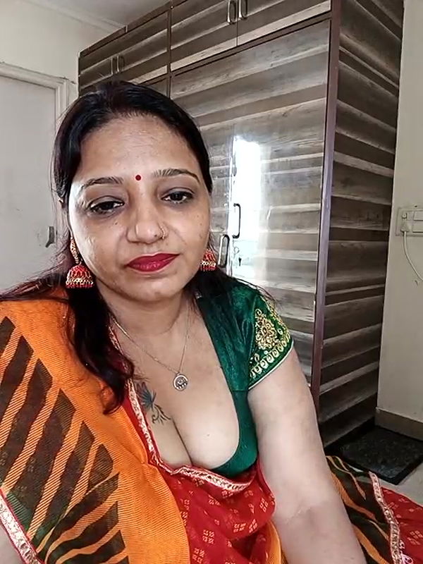 Stripchat-Public.Show-c-Hotgujjumodal19-2024.09.03.075621