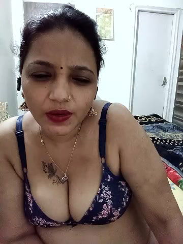 Stripchat-Public.Show-c-Hotgujjumodal19-2024.08.28.152126
