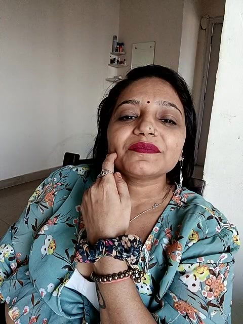 Stripchat-Public.Show-c-Hotgujjumodal19-2024.08.27.124214