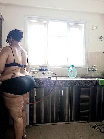 Stripchat-Public.Show-c-Hotgujjumodal19-2024.08.14.090134