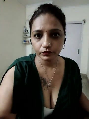 Stripchat-Public.Show-c-Hotgujjumodal19-2024.08.13.135544