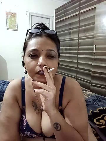 Stripchat-Public.Show-c-Hotgujjumodal19-2024.08.10.175440