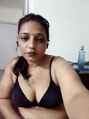 Stripchat-Public.Show-c-Hotgujjumodal19-2024.08.04.165507
