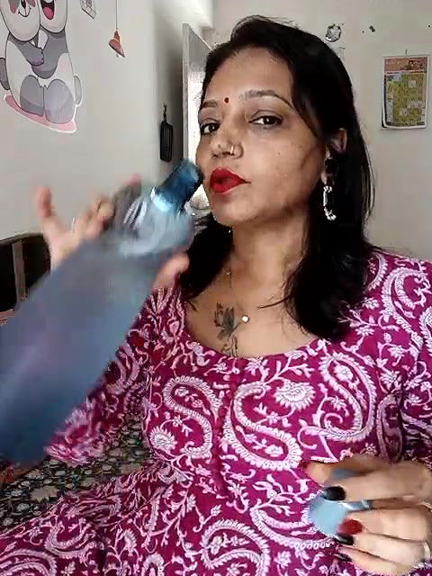 Stripchat-Public.Show-c-Hotgujjumodal19-2024.08.03.050512