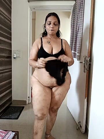 Stripchat-Public.Show-c-Hotgujjumodal19-2024.08.02.083043