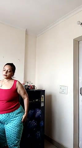 Stripchat-Public.Show-c-Hotgujjumodal19-2024.07.31.060652