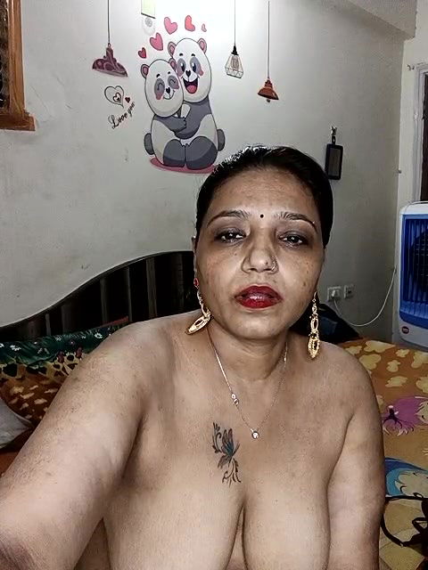 Stripchat-Public.Show-c-Hotgujjumodal19-2024.07.19.181209
