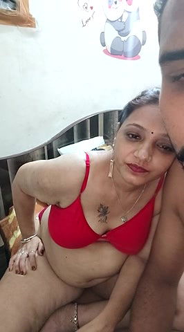 Stripchat-Public.Show-c-Hotgujjumodal19-2024.07.17.175329