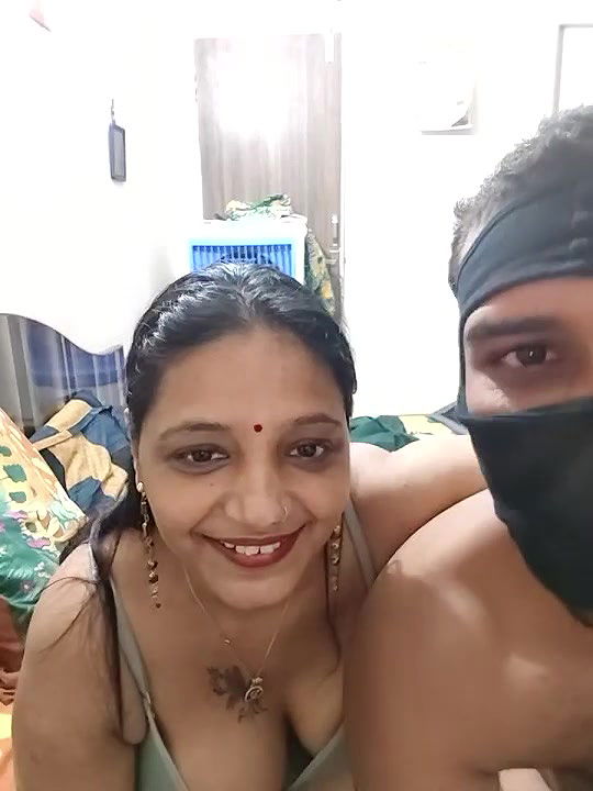 Stripchat-Public.Show-c-Hotgujjumodal19-2024.07.13.173336