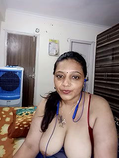 Stripchat-Public.Show-c-Hotgujjumodal19-2024.07.07.191355
