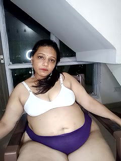 Stripchat-Public.Show-c-Hotgujjumodal19-2024.06.29.173645