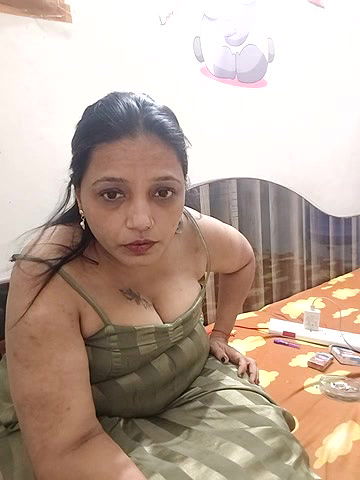 Stripchat-Public.Show-c-Hotgujjumodal19-2024.06.12.172548