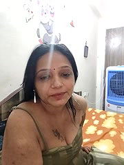 Stripchat-Public.Show-c-Hotgujjumodal19-2024.06.11.172134