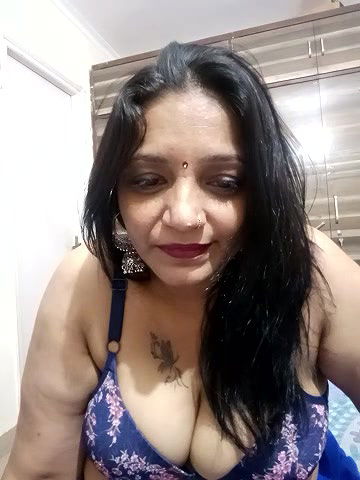 Stripchat-Public.Show-c-Hotgujjumodal19-2024.06.01.184134