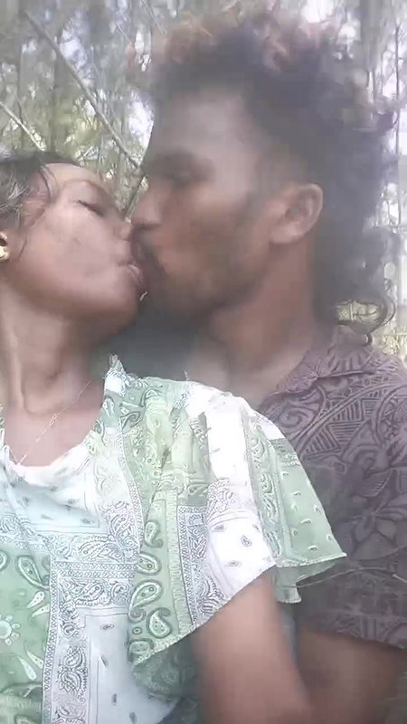 Desi couple fucking with full voice in jungle