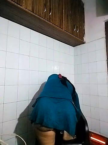 Stripchat-Public.Show-c-Amritanikhill-2024.03.03.133515