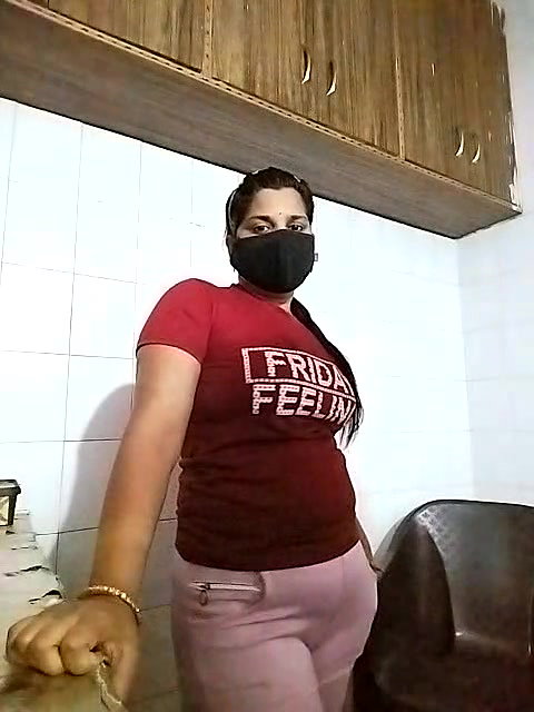 Stripchat-Public.Show-c-Amritanikhill-2024.03.02.013806