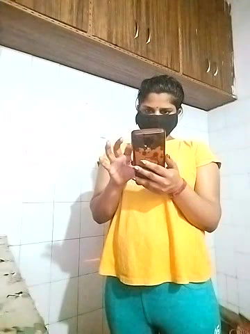 Stripchat-Public.Show-c-Amritanikhill-2024.01.05.025123