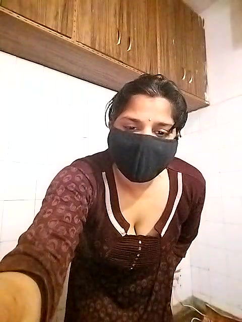 Stripchat-Public.Show-c-Amritanikhill-2024.01.04.051611