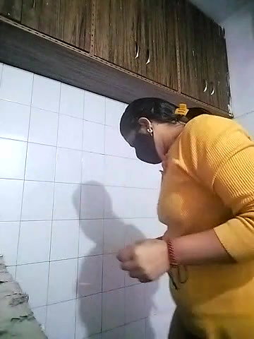 Stripchat-Public.Show-c-Amritanikhill-2024.01.03.032136