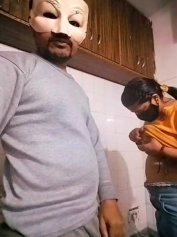 Stripchat-Public.Show-c-Amritanikhill-2024.01.03.032136