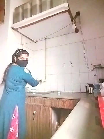 Stripchat-Public.Show-c-Amritanikhill-2023.11.04.041904