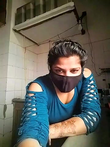 Stripchat-Public.Show-c-Amritanikhill-2023.11.04.041904