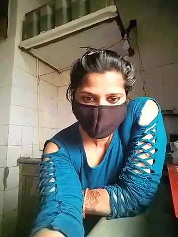 Stripchat-Public.Show-c-Amritanikhill-2023.11.04.041904