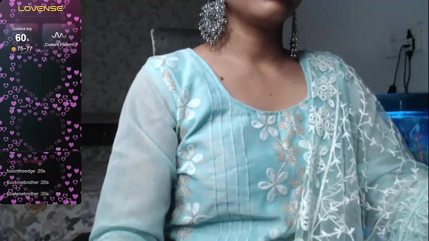 Stripchat-Public.Show-f-Miss_Sugar143-2024.08.26.031434
